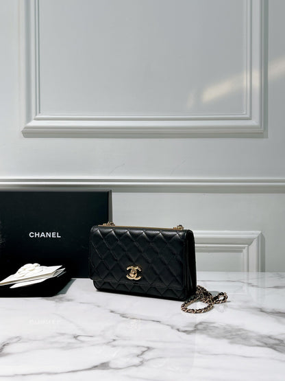 CHANEL TRENDY CC WOC