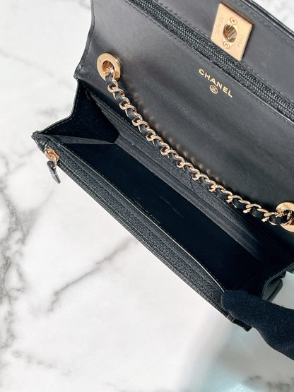 CHANEL TRENDY CC WOC