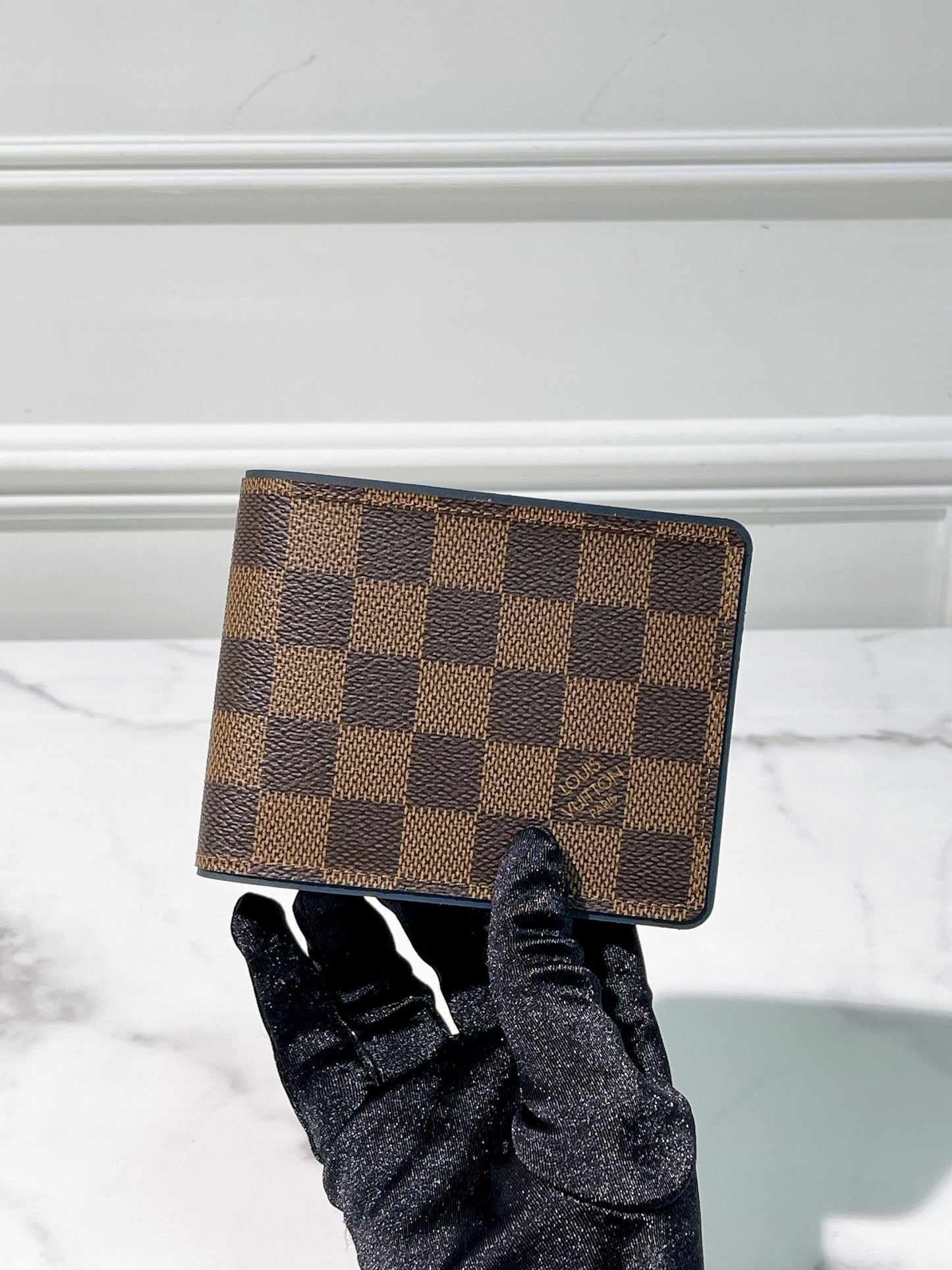 LV WALLET