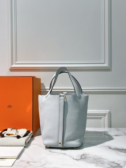 HERMES PICOTIN 18 BLEU PALE/GOLD