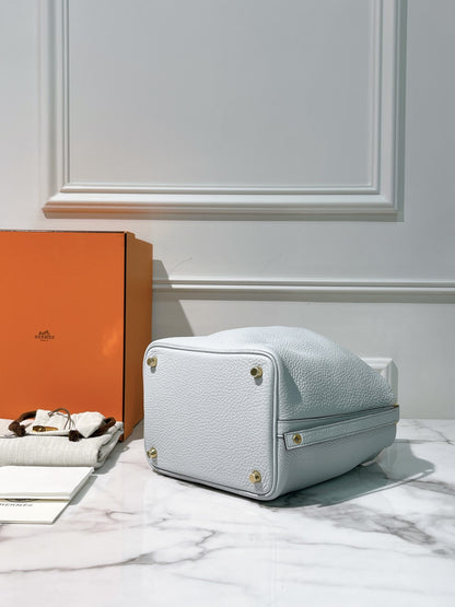 HERMES PICOTIN 18 BLEU PALE/GOLD