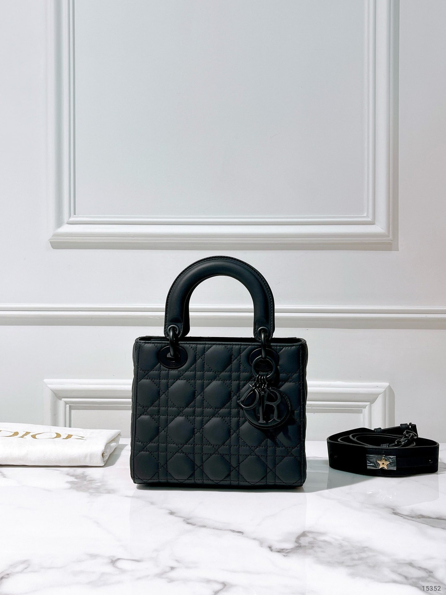 DIOR LADY SMALL SO BLACK