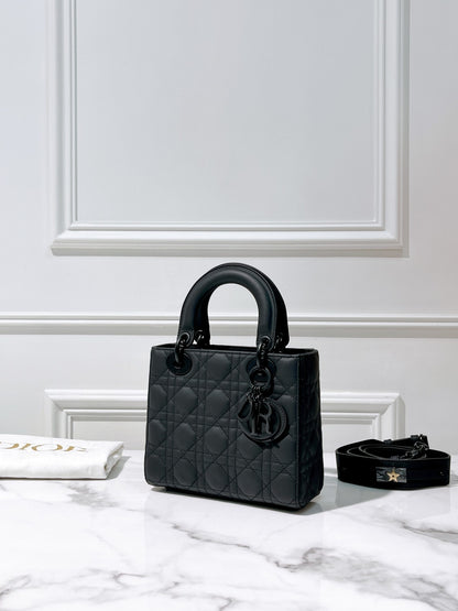 DIOR LADY SMALL SO BLACK