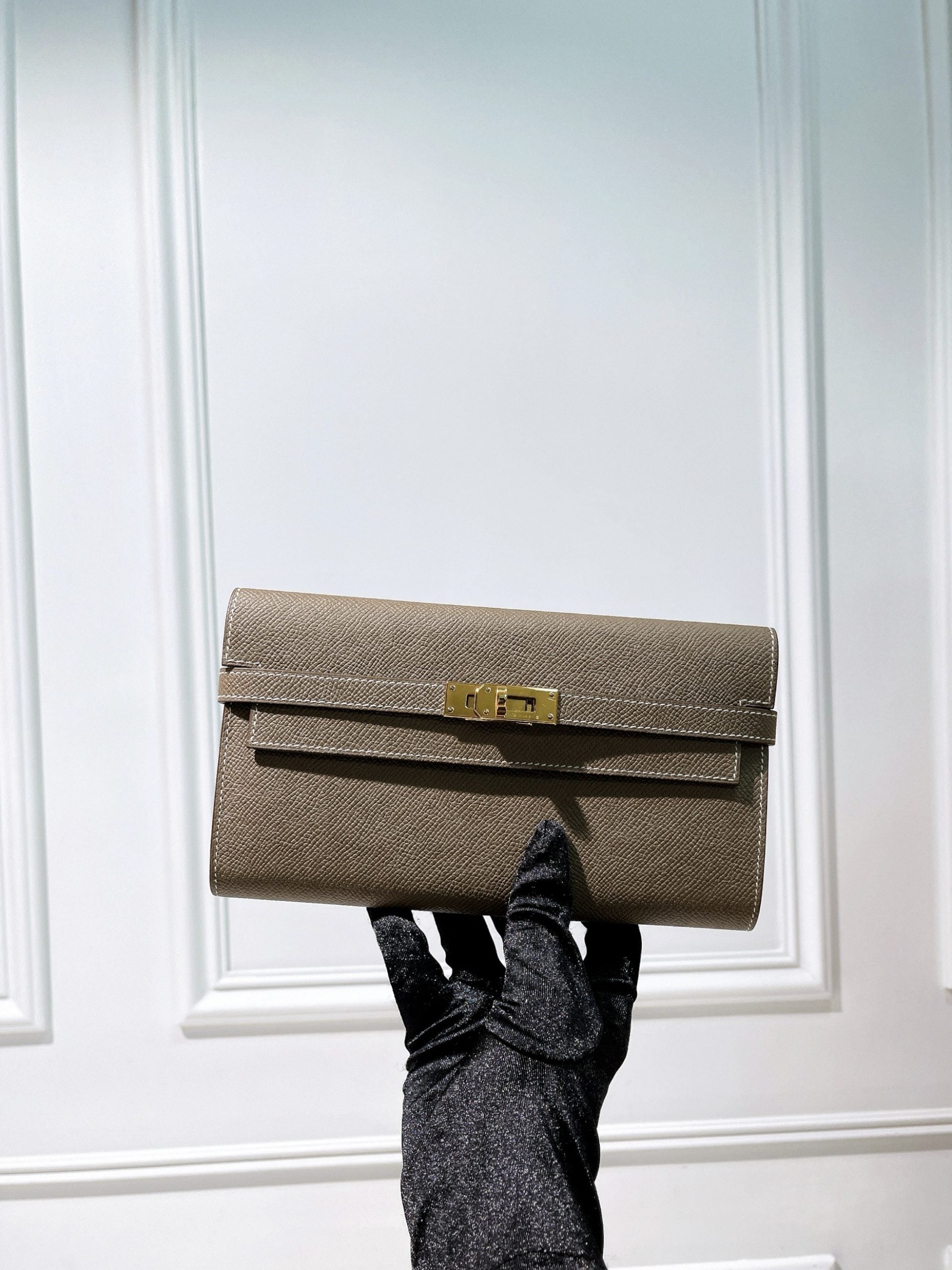 HERMES KELLY LONG WALLET ETOUPE/GOLD