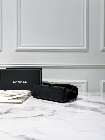 CHANEL CLASSIC FLAP SMALL