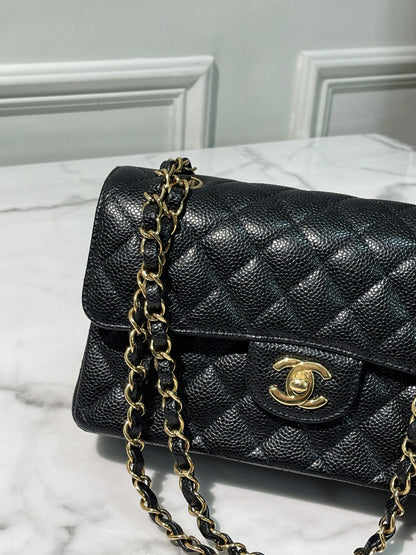 CHANEL CLASSIC FLAP SMALL