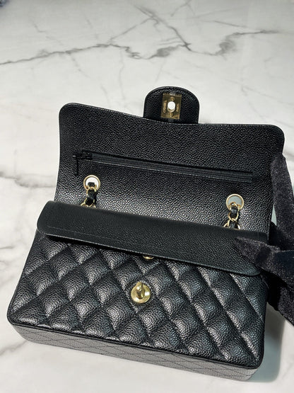 CHANEL CLASSIC FLAP SMALL