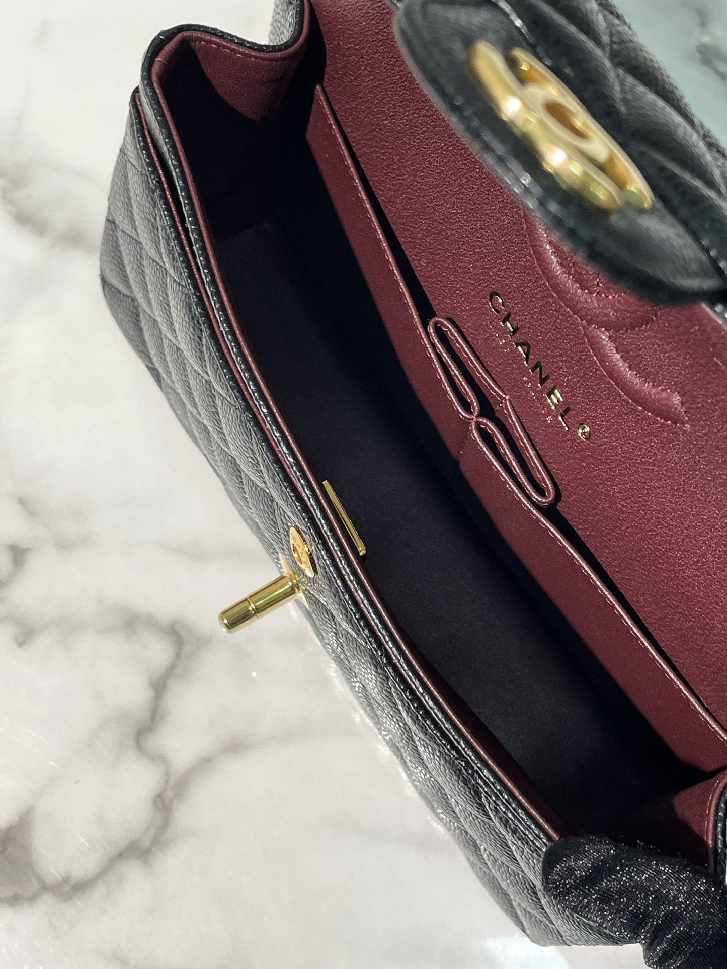 CHANEL CLASSIC FLAP SMALL