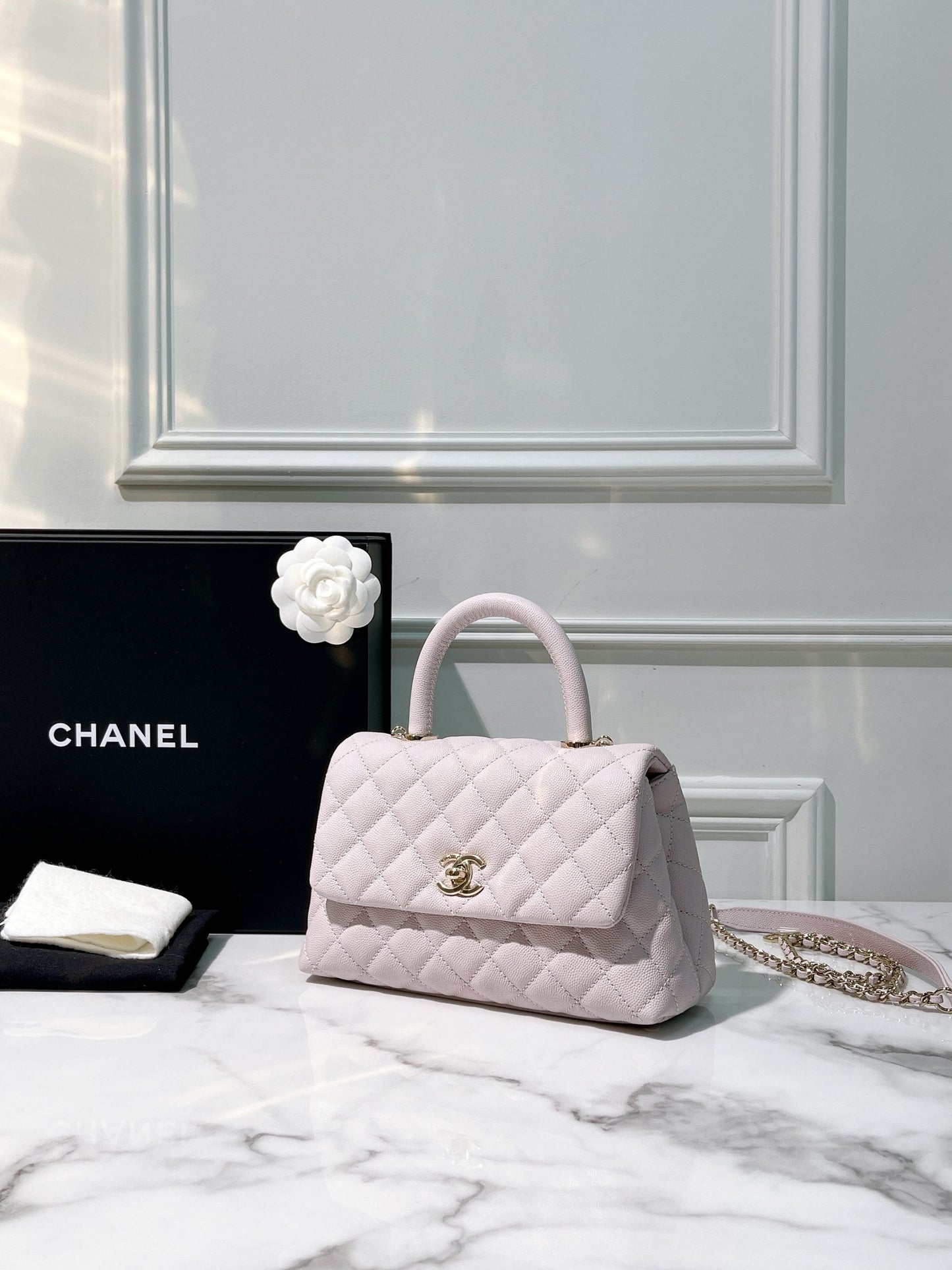 CHANEL COCO HANDLE SMALL