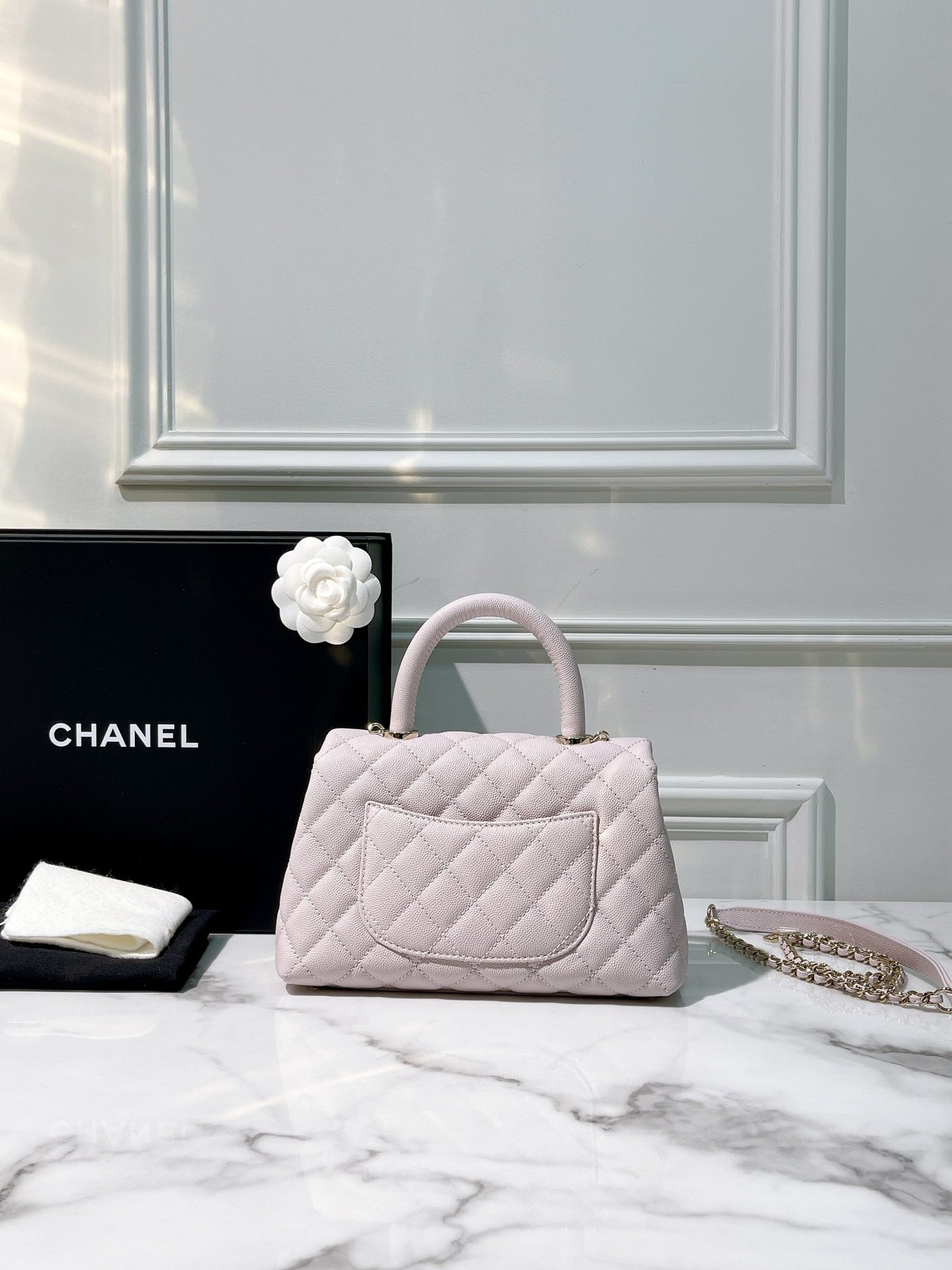 CHANEL COCO HANDLE SMALL