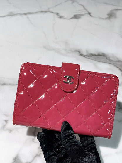 CHANEL WALLET