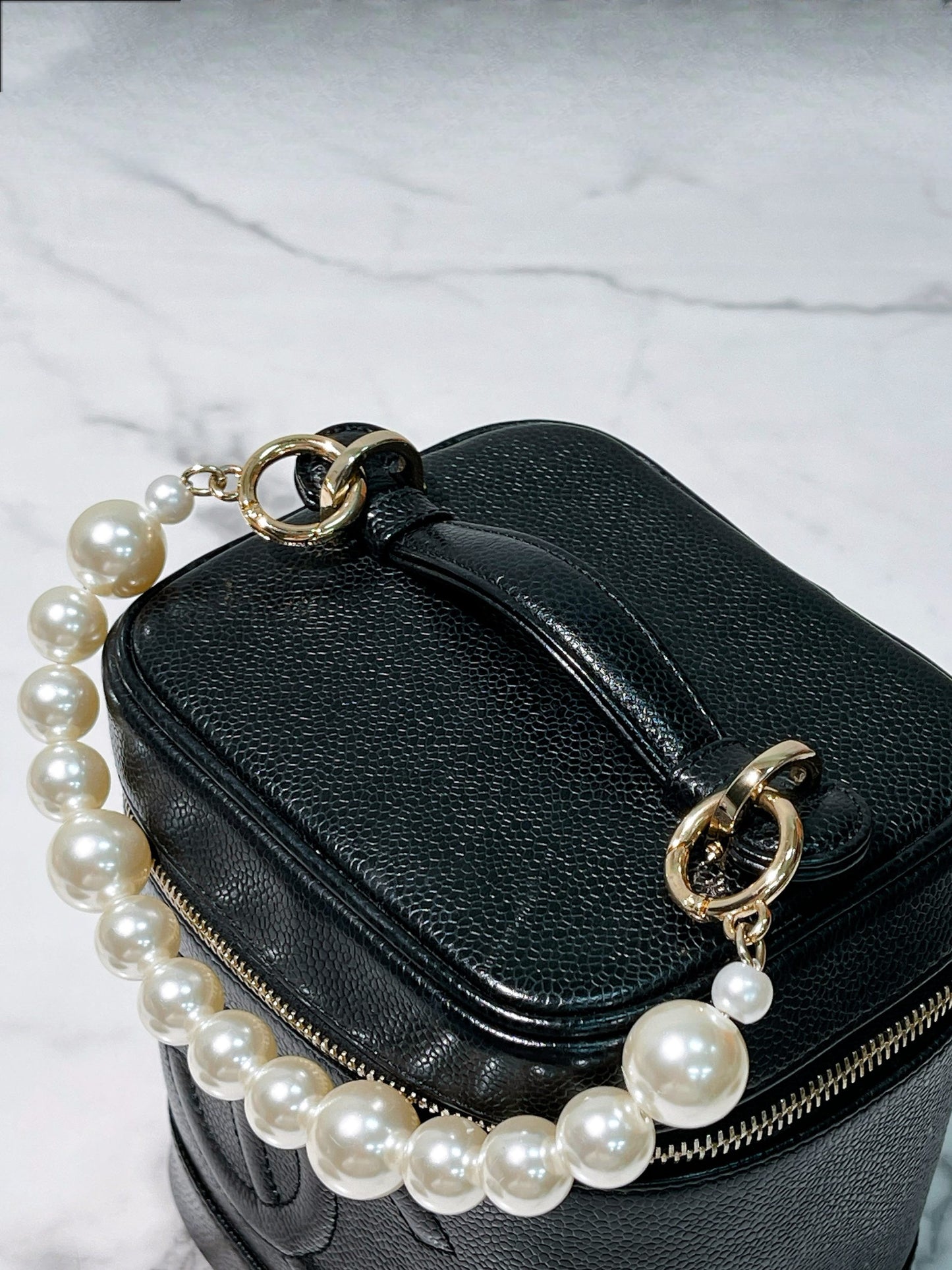 CHANEL VINTAGE VANITY CASE