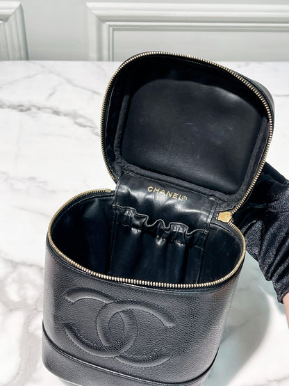 CHANEL VINTAGE VANITY CASE