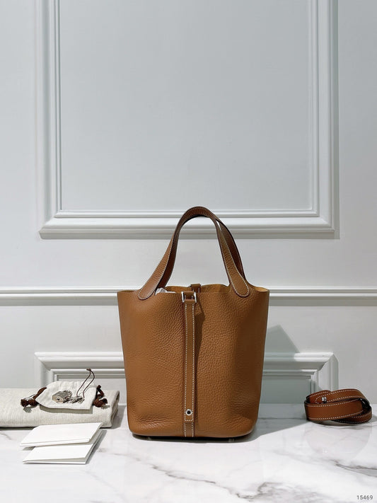 HERMES PICOTIN 22 GOLD/SILVER