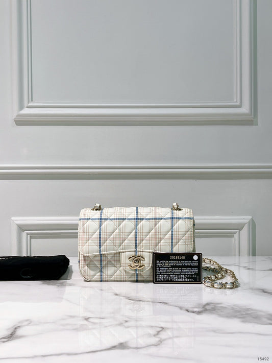 CHANEL 20C MINI FLAP