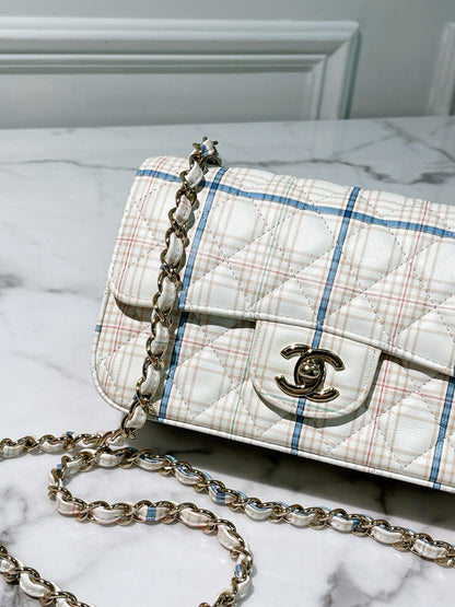 CHANEL 20C MINI FLAP