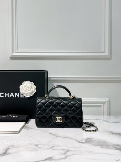 CHANEL MINI FLAP HANDLE