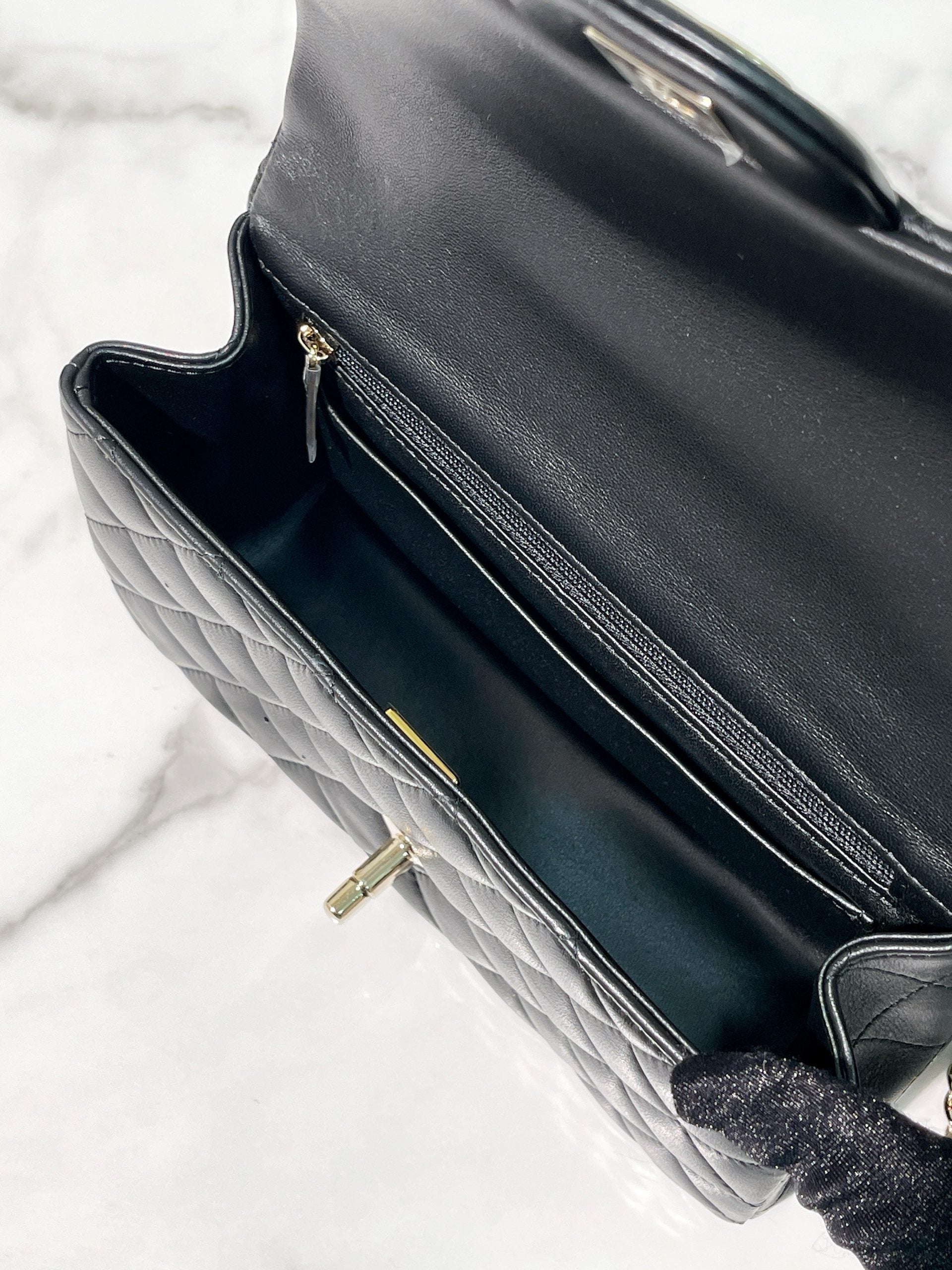 CHANEL MINI FLAP HANDLE