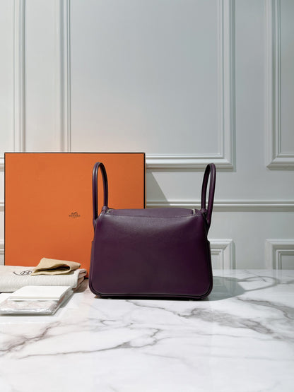 HERMES LINDY 26 CASSIS/SILVER