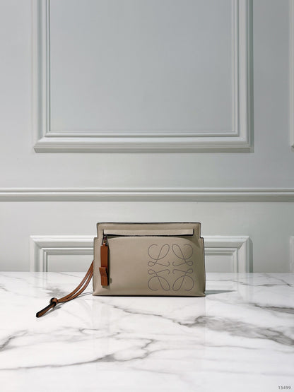 LOEWE POUCH