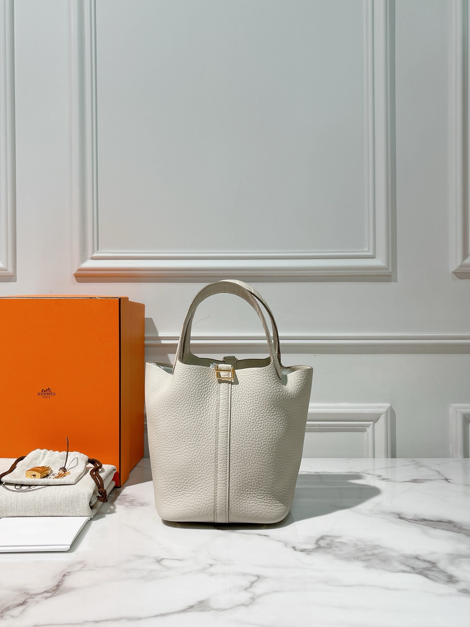 HERMES PICOTIN 18 TOUCH BETON/GOLD