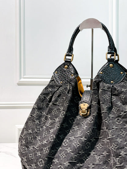 LV VINTAGE SHOULDER BAG