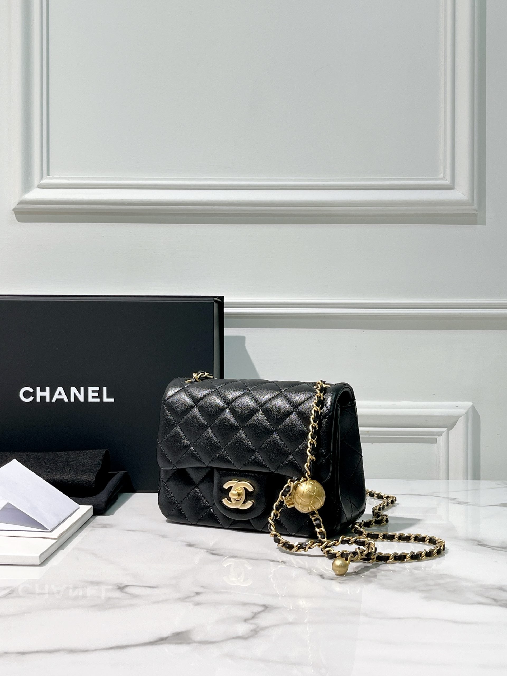 CHANEL 24K MINI SQUARE