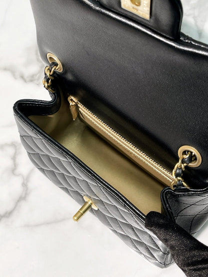 CHANEL 24K MINI SQUARE