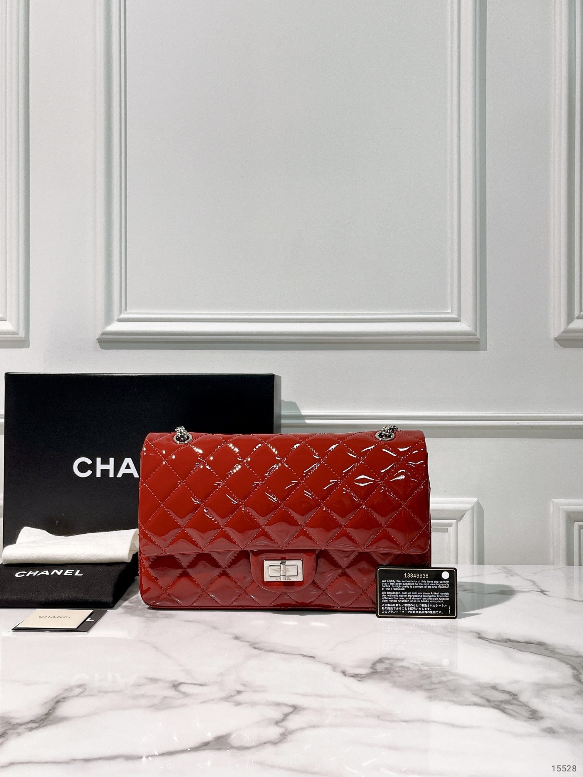 CHANEL JUMBO 2.55 HANDBAG