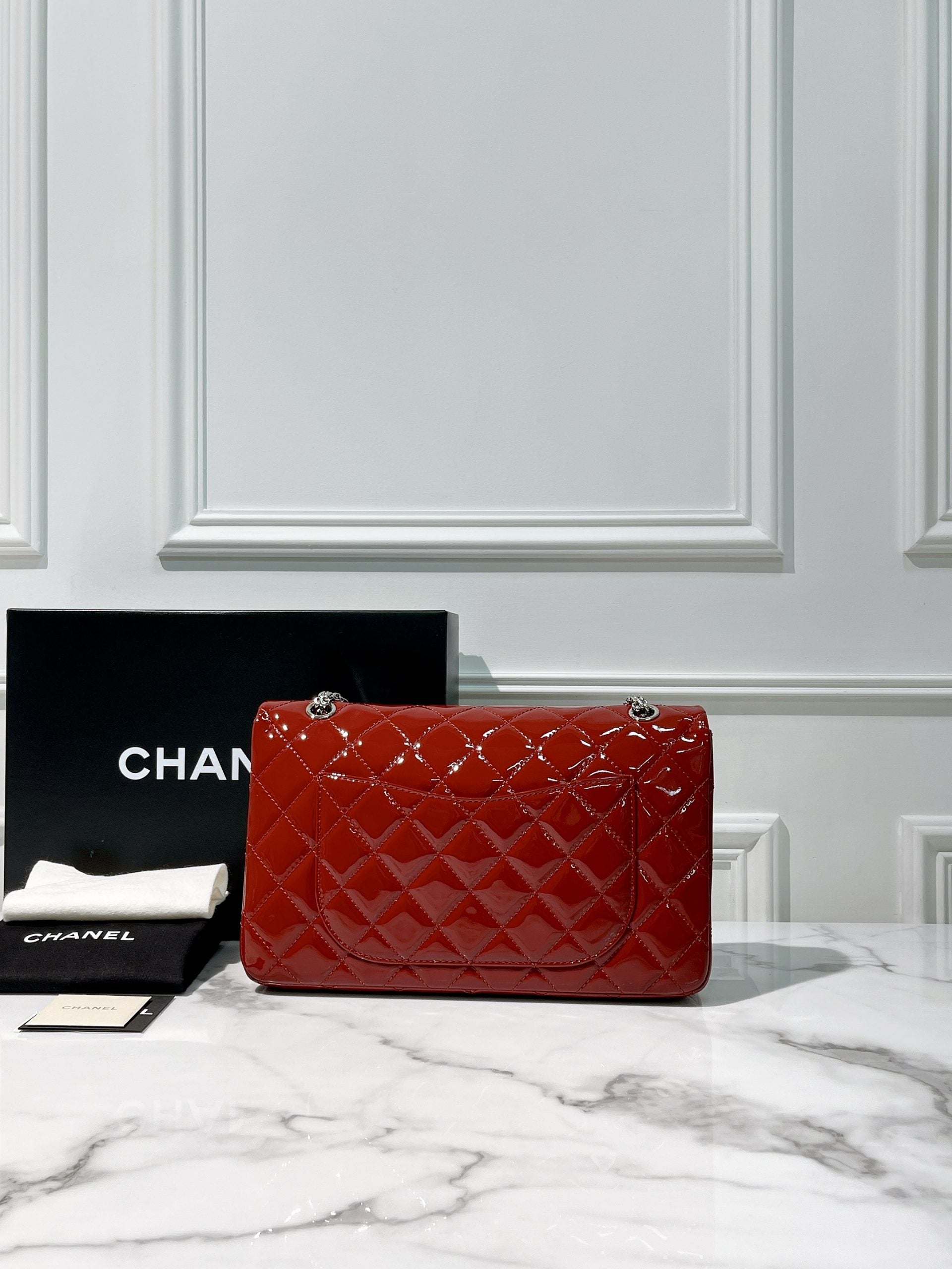 CHANEL JUMBO 2.55 HANDBAG