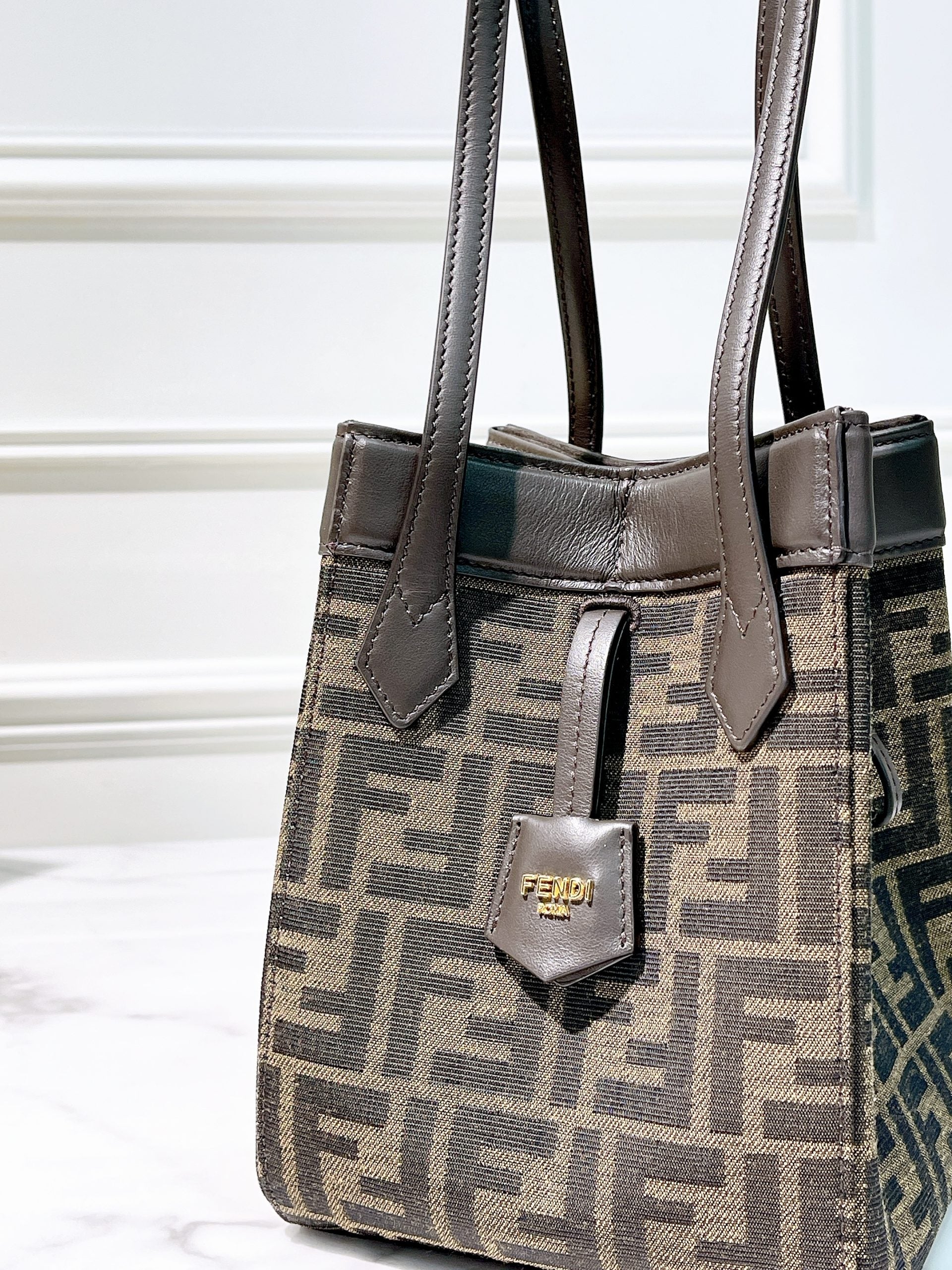 FENDI ORIGAMI MINI BUCKET BAG