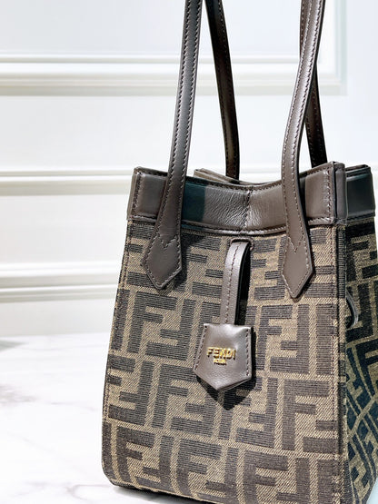 FENDI ORIGAMI MINI BUCKET BAG