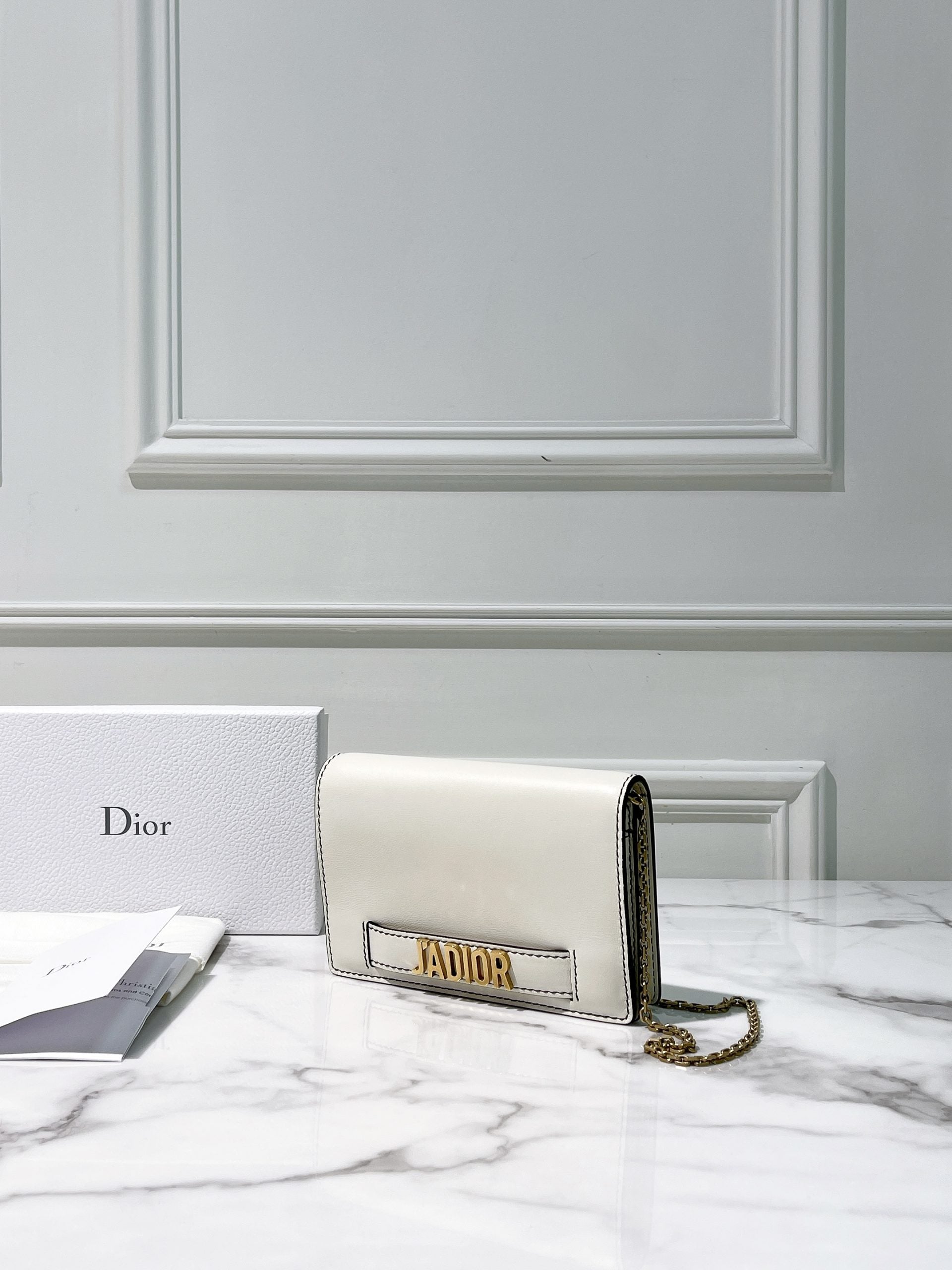 DIOR WOC