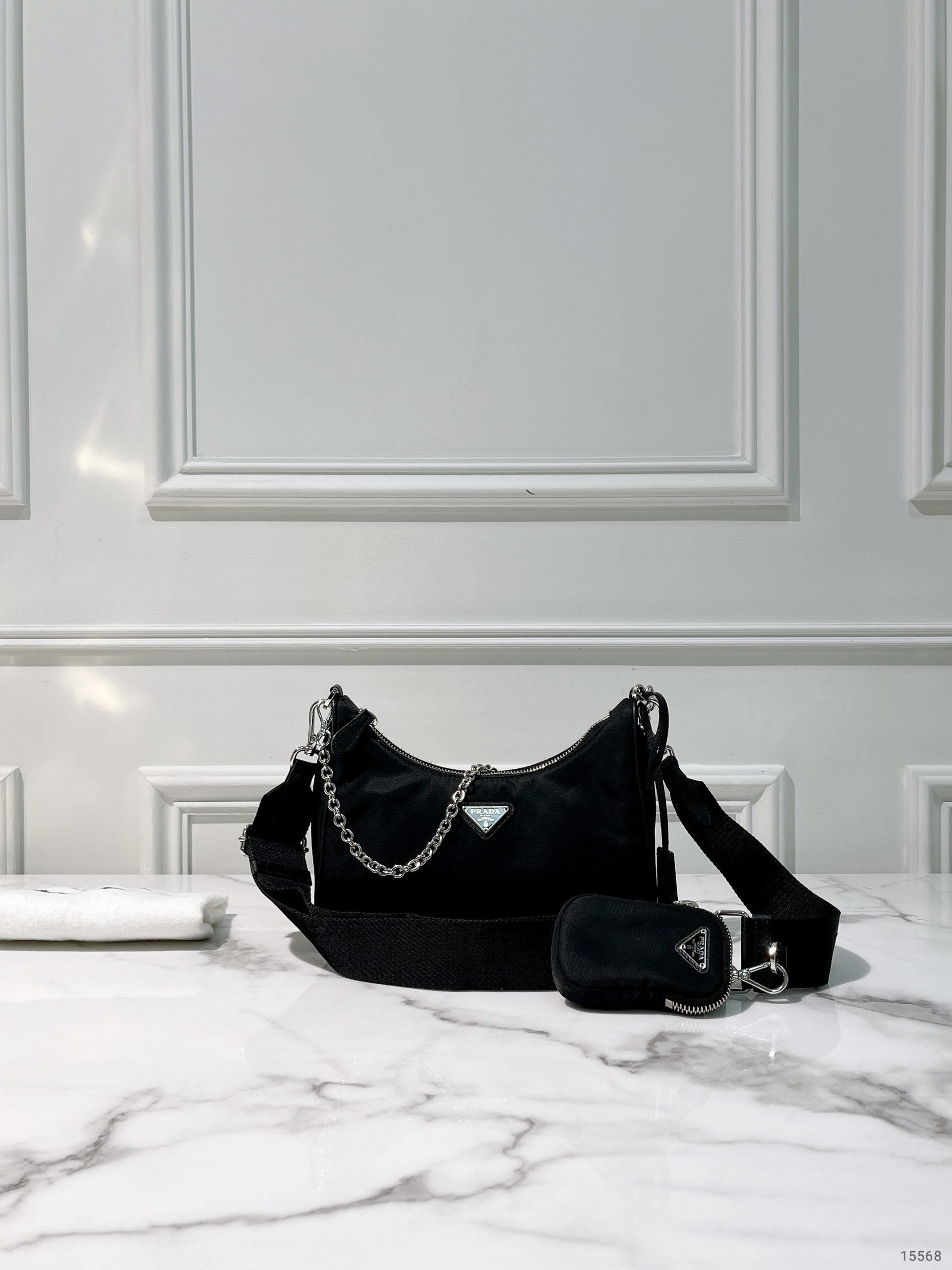 PRADA RE-EDITION 2005