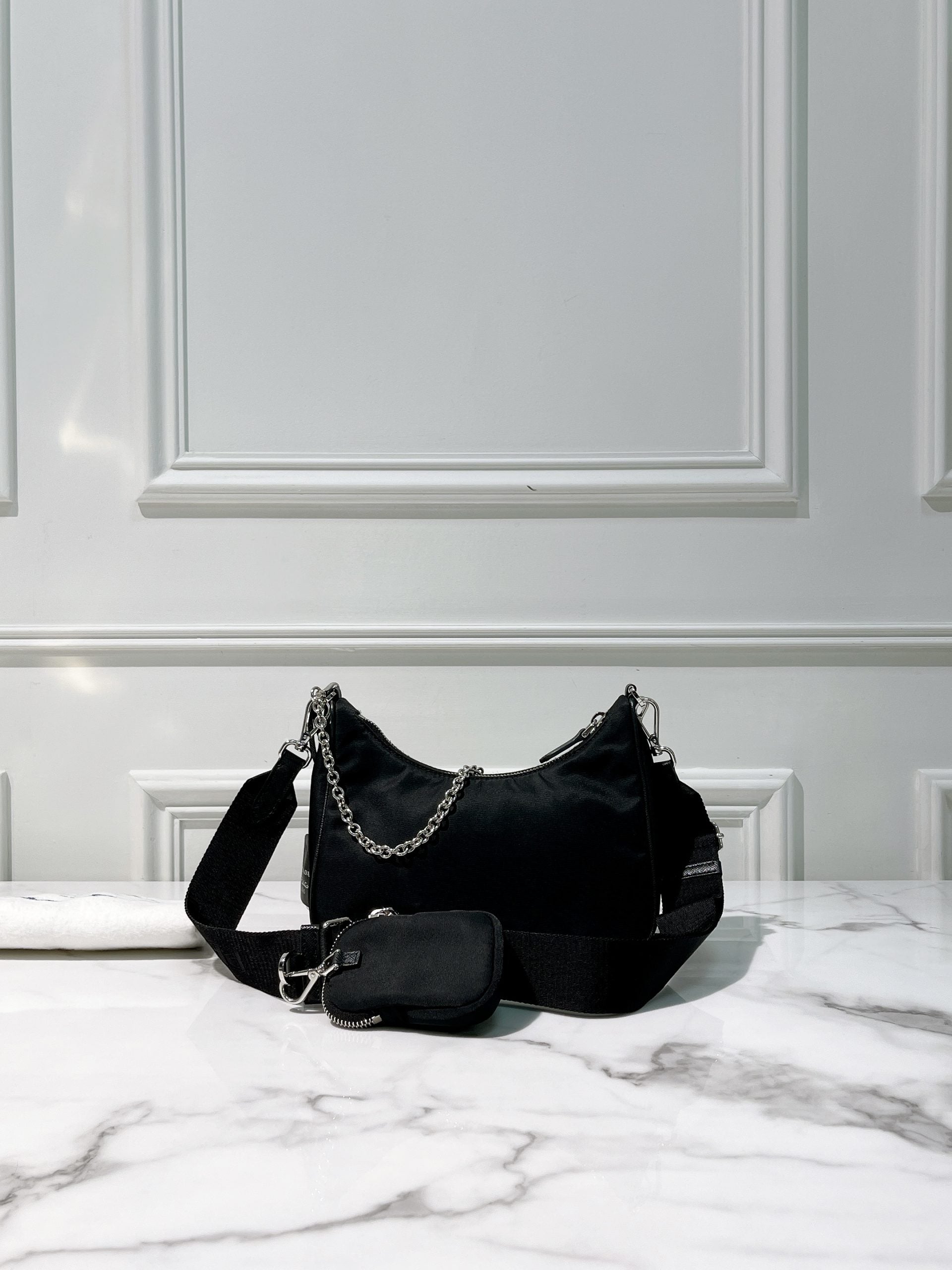 PRADA RE-EDITION 2005