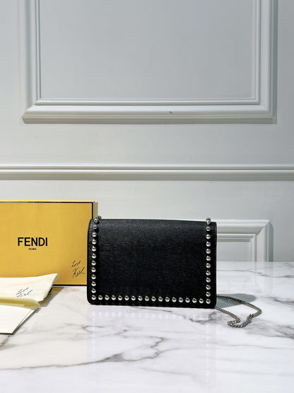 FENDI WOC