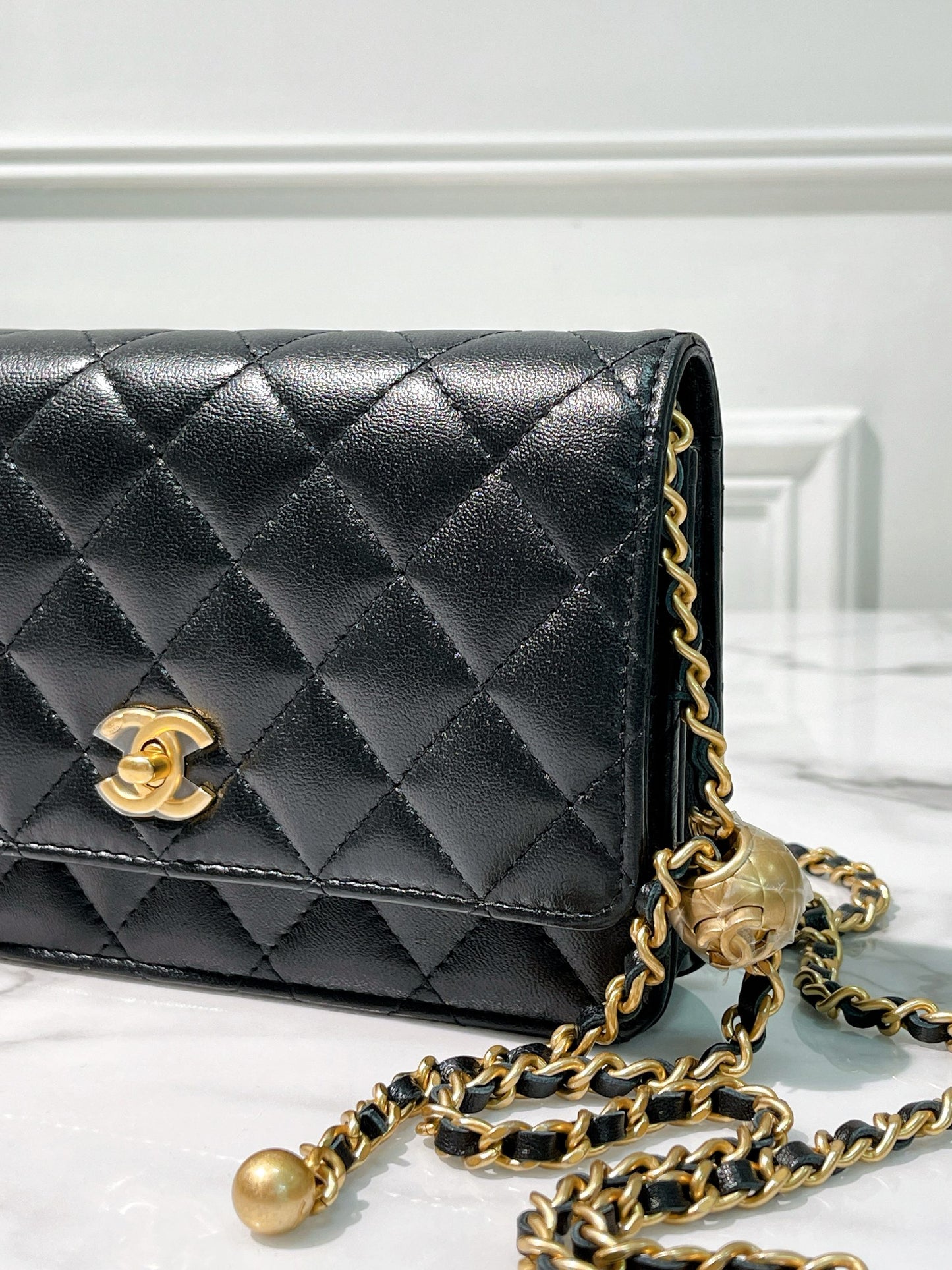 CHANEL 24K WOC