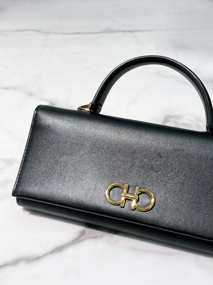 FERRAGAMO HANDLE WOC