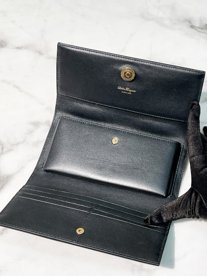 FERRAGAMO HANDLE WOC