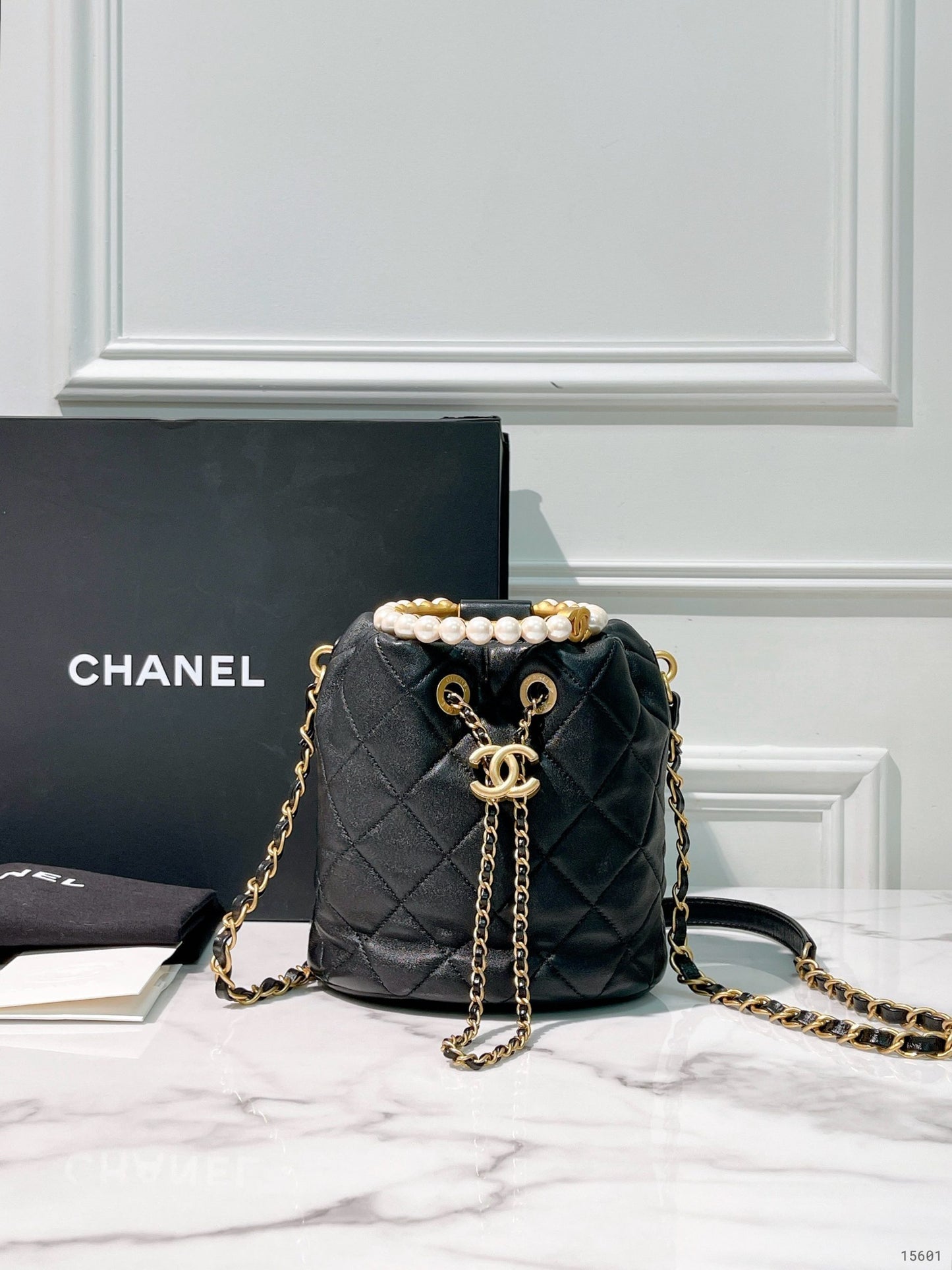 CHANEL BUCKET BAG