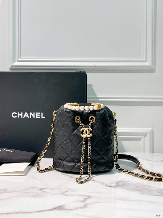 CHANEL BUCKET BAG