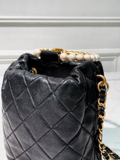 CHANEL BUCKET BAG