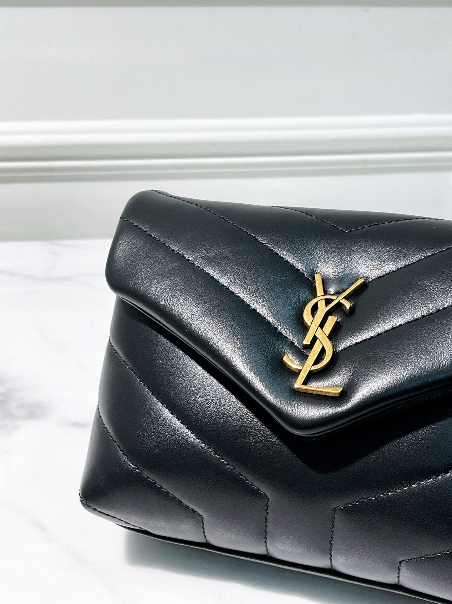 YSL LOULOU TOY