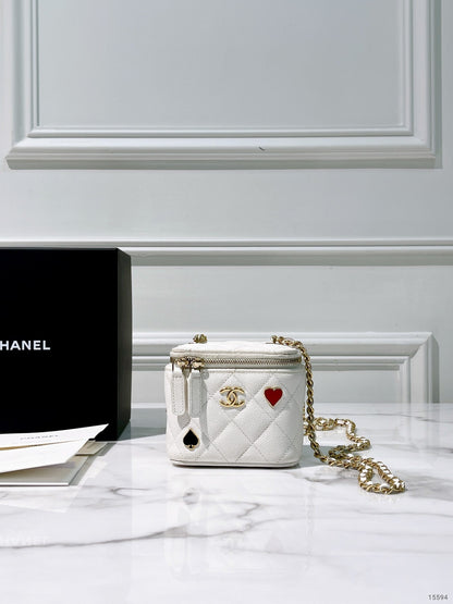 CHANEL 23C MINI VANITY CASE