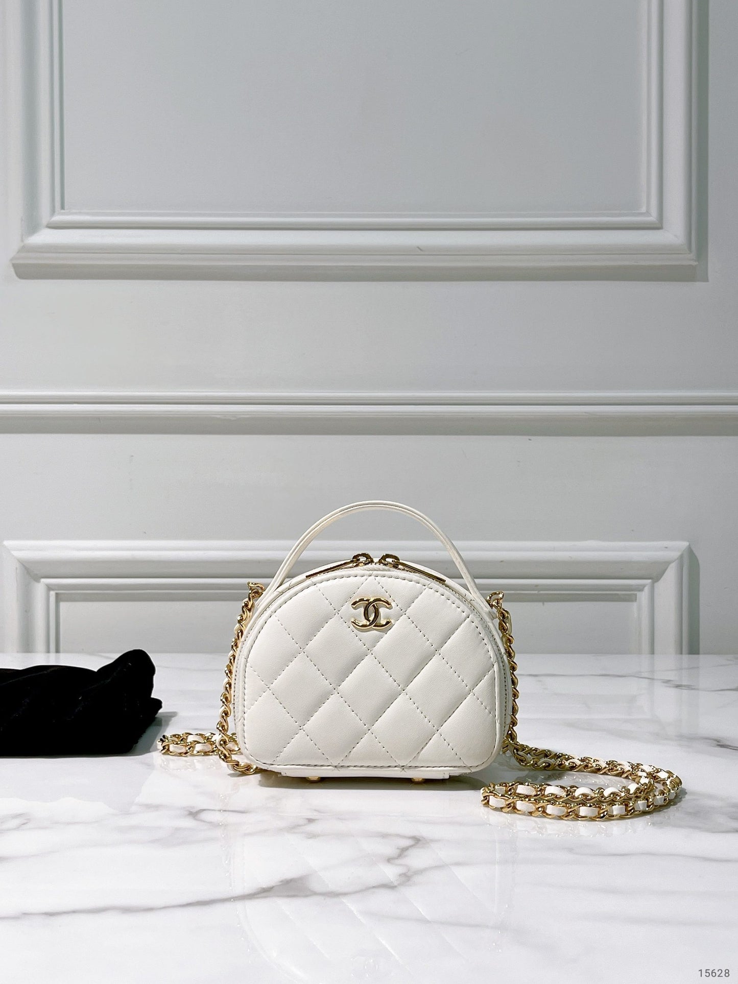 CHANEL 23C MINI CLUTCH
