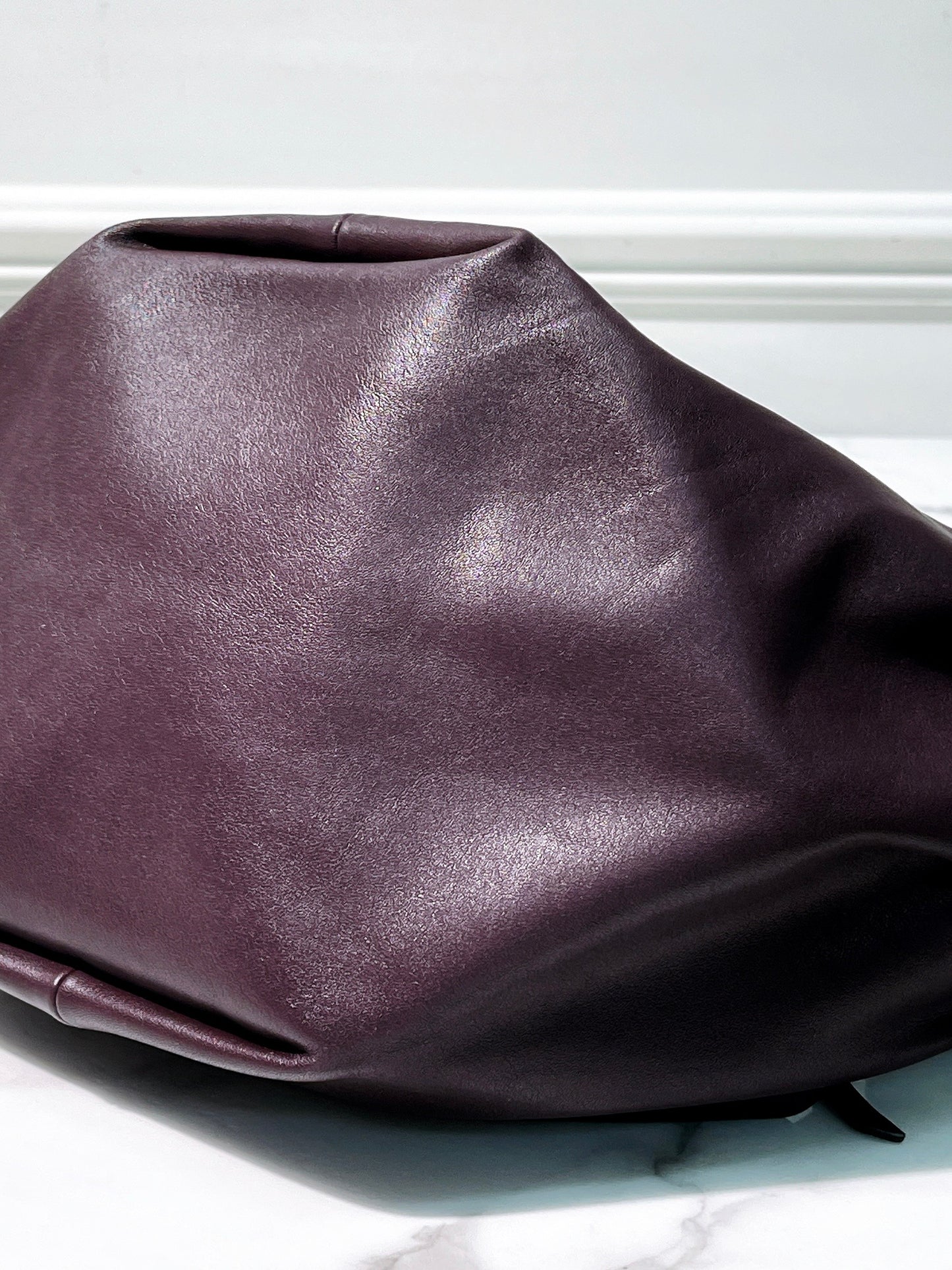 BOTTEGA VENETA DOUBLE KNOT