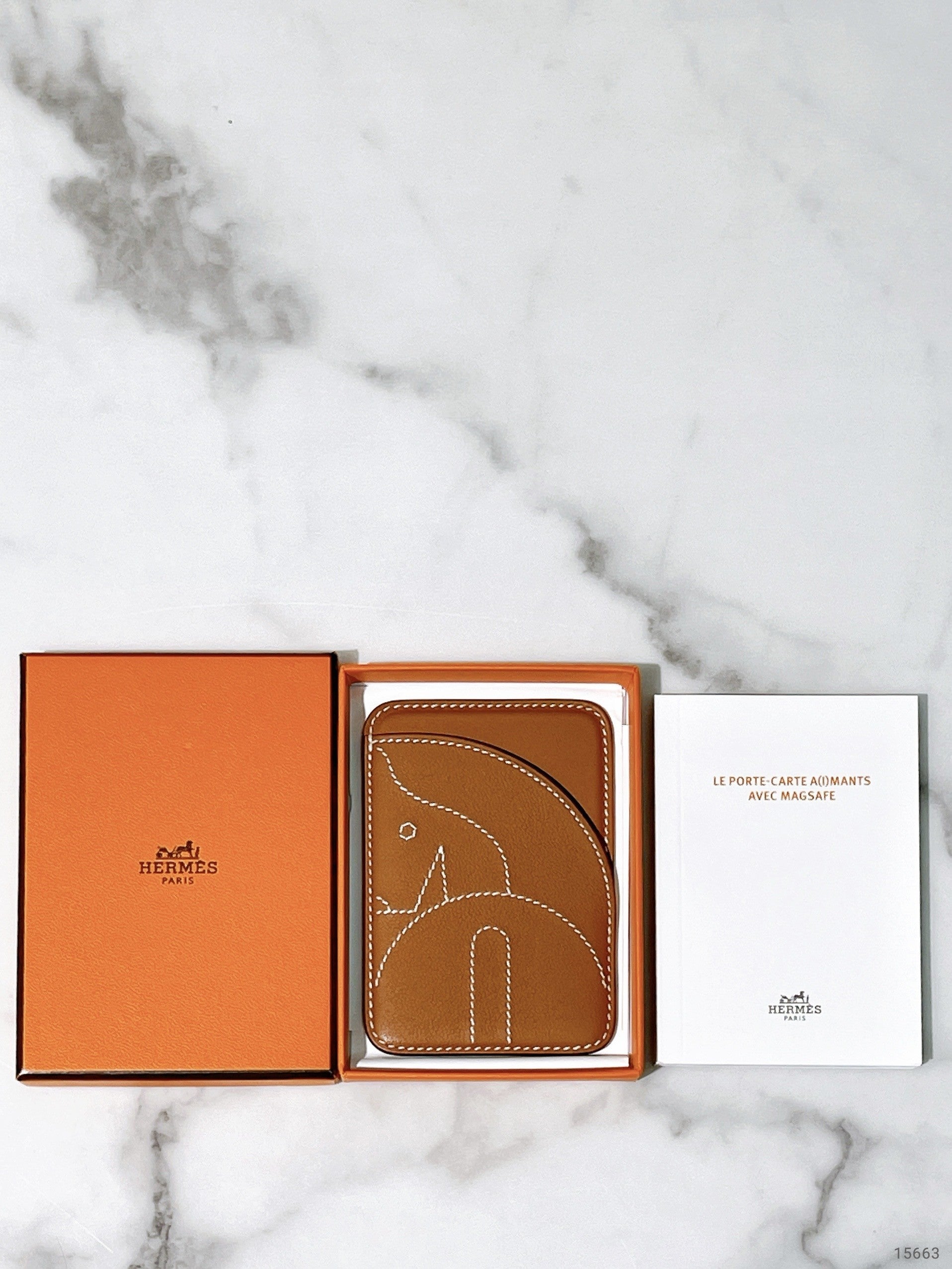 HERMES MAGSAFE CARD HOLDER