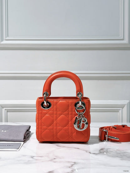 DIOR MICRO LADY