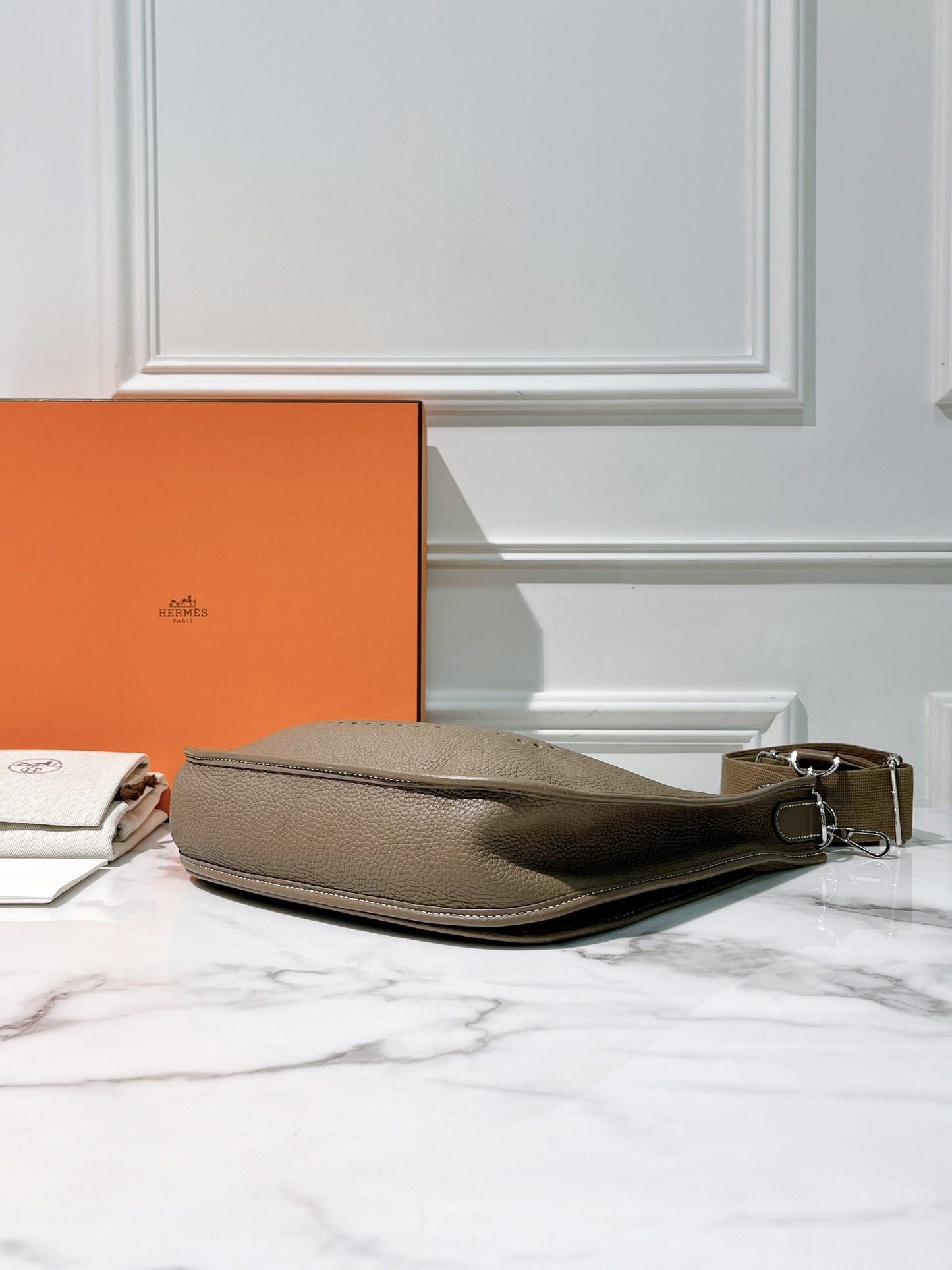 HERMES EVELYNE 29 ETOUPE/SILVER