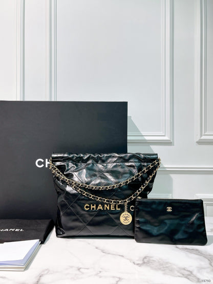 CHANEL 22 BAG, SMALL